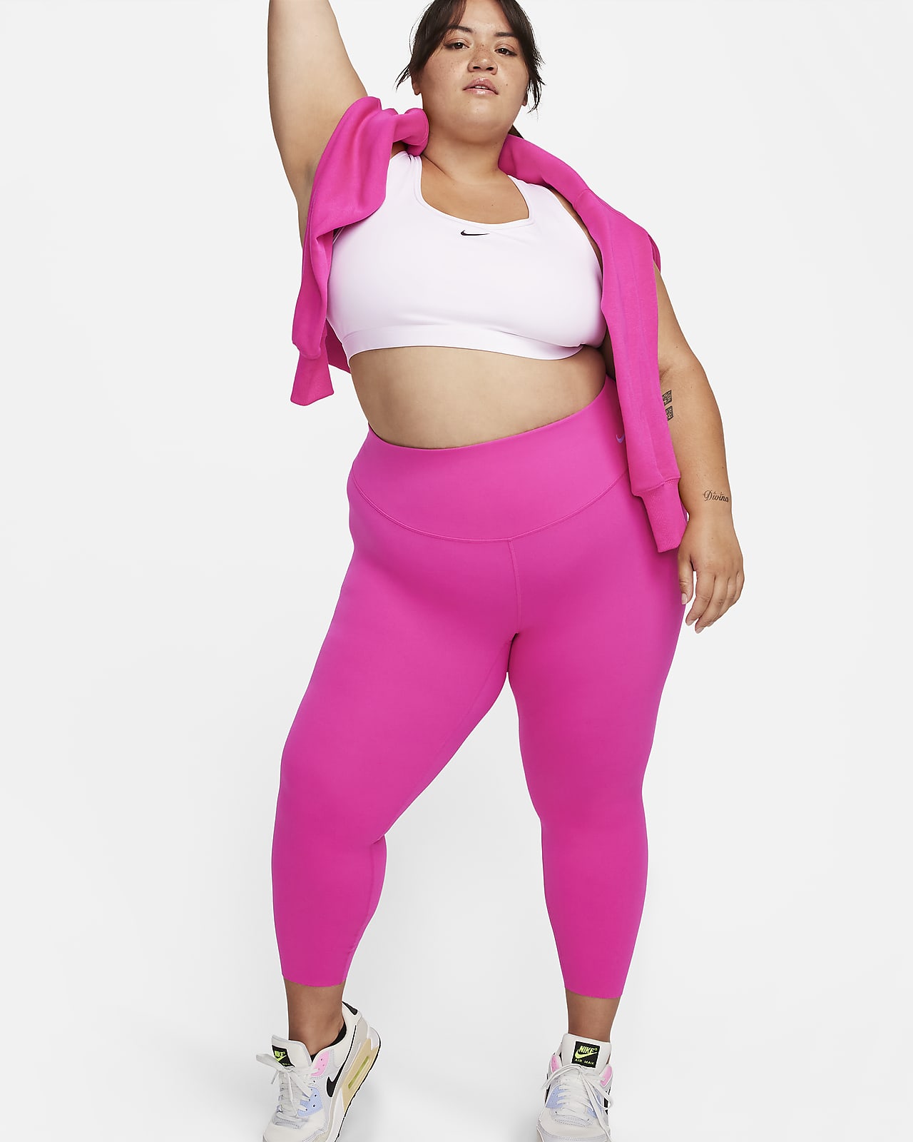 Nike Zenvy enyhe tartást adó, 7/8-os, magas derekú női leggings (plus size méret)