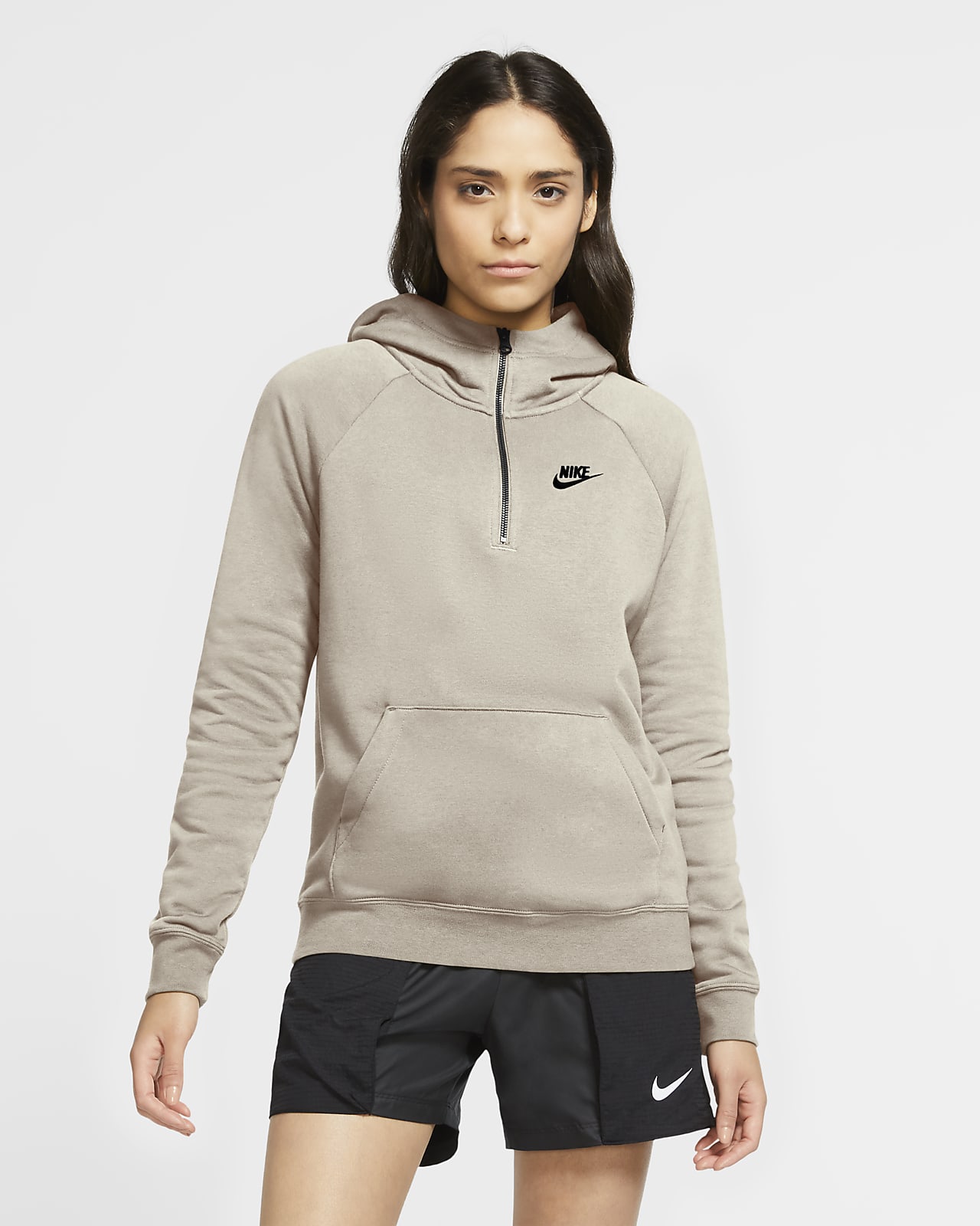 nike sportswear essential свитшот