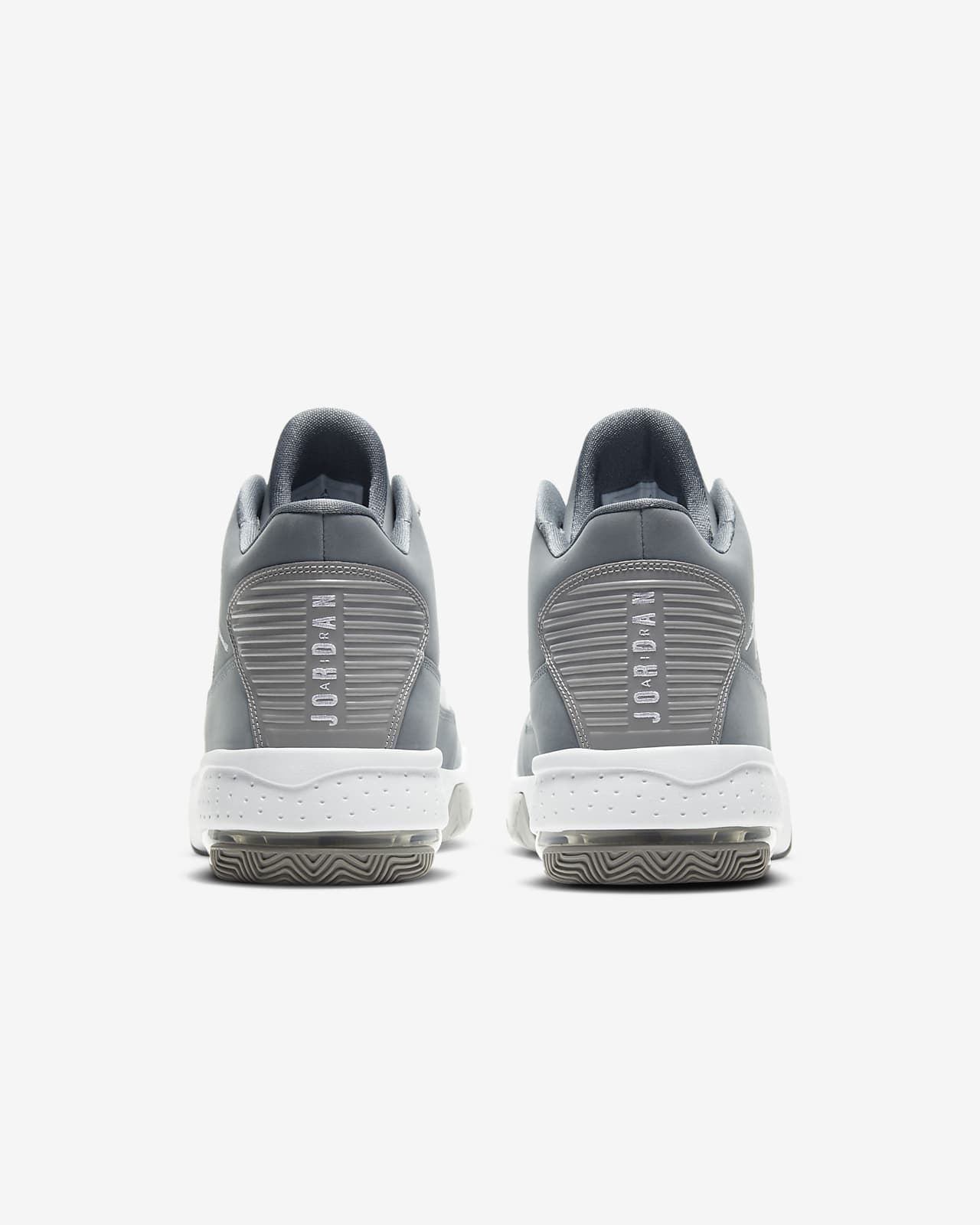 men's jordan max aura 2 basketball shoes