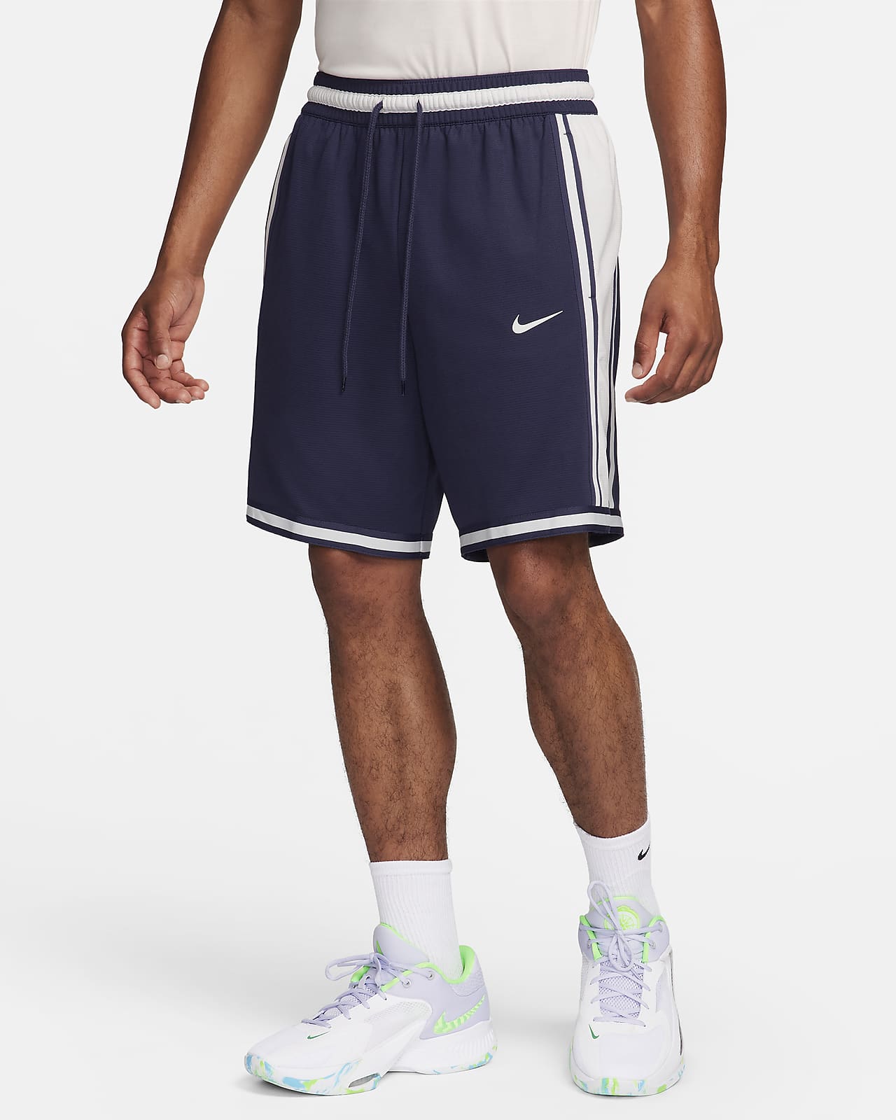 UA Basketball Shorts w/ Leggings Loose Sz Medium