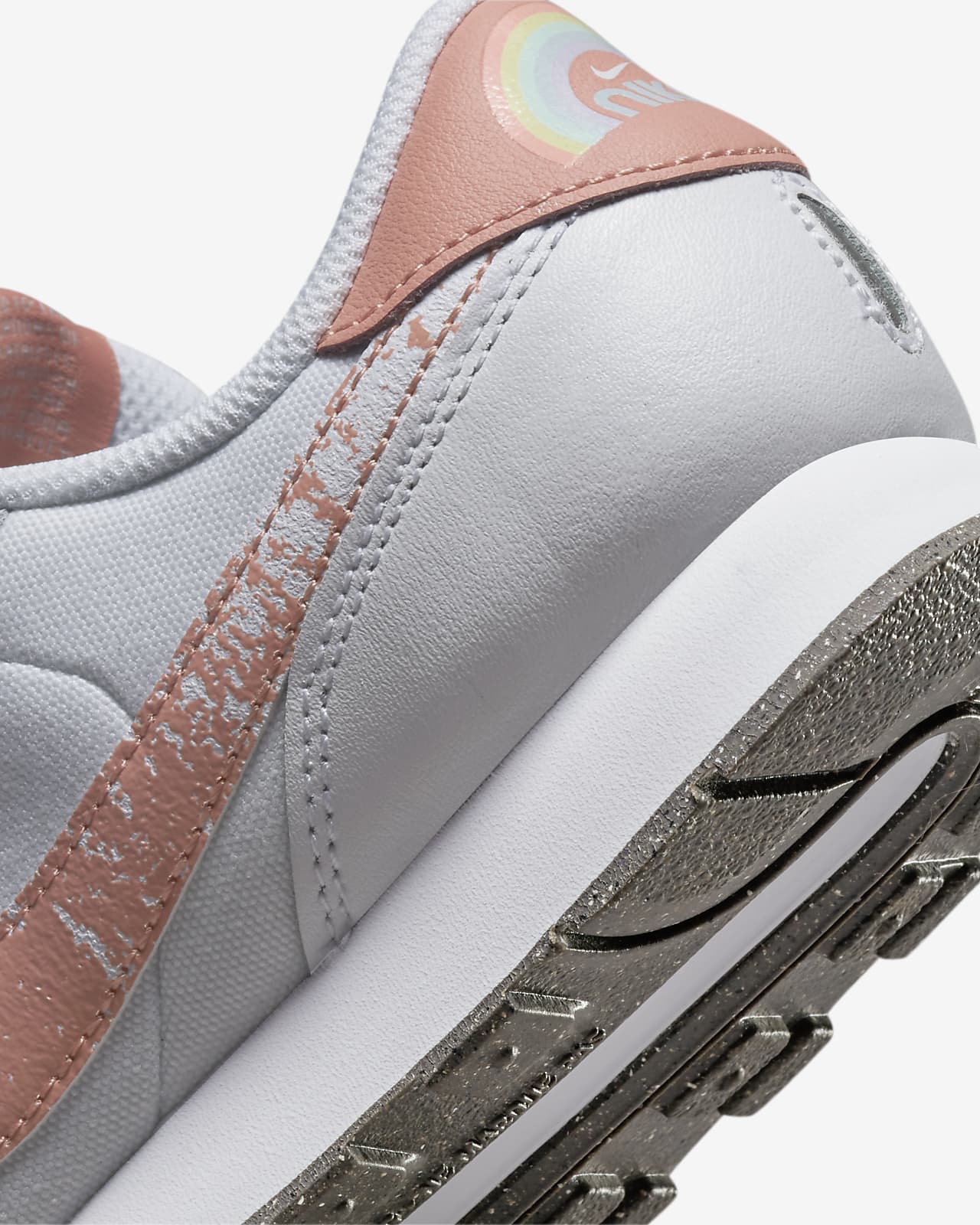 Nike MD Valiant SE Older Kids' Shoes. Nike SI