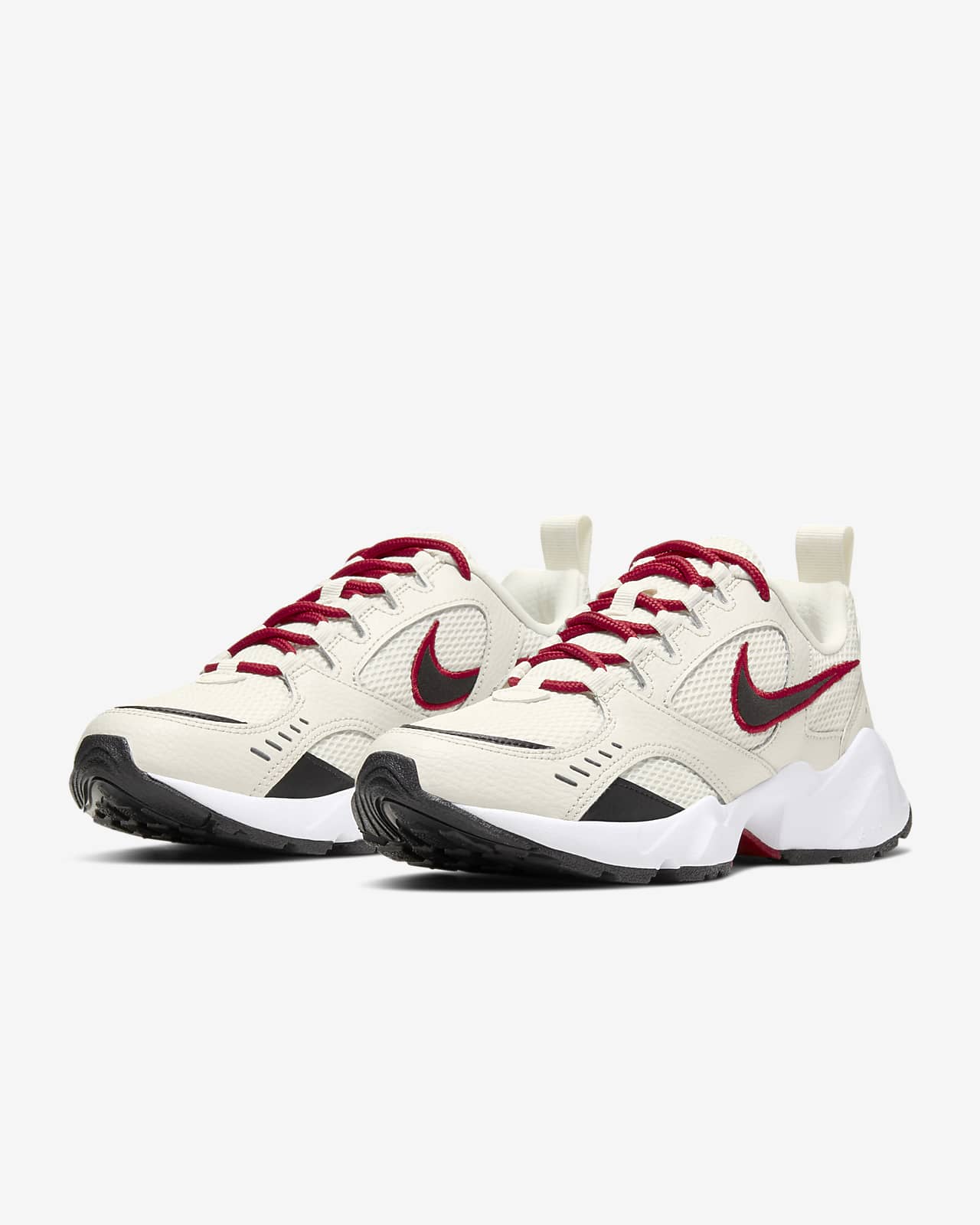 nike wmns air heights