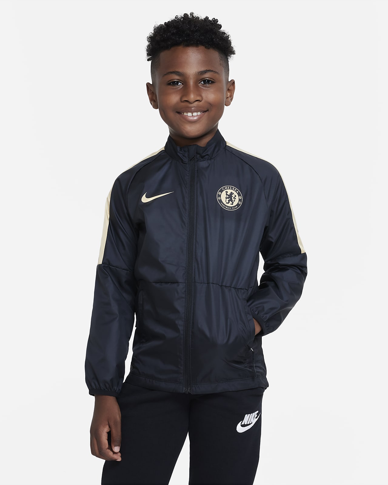 Chelsea F.C. Repel Academy AWF Older Kids' Football Jacket. Nike AE