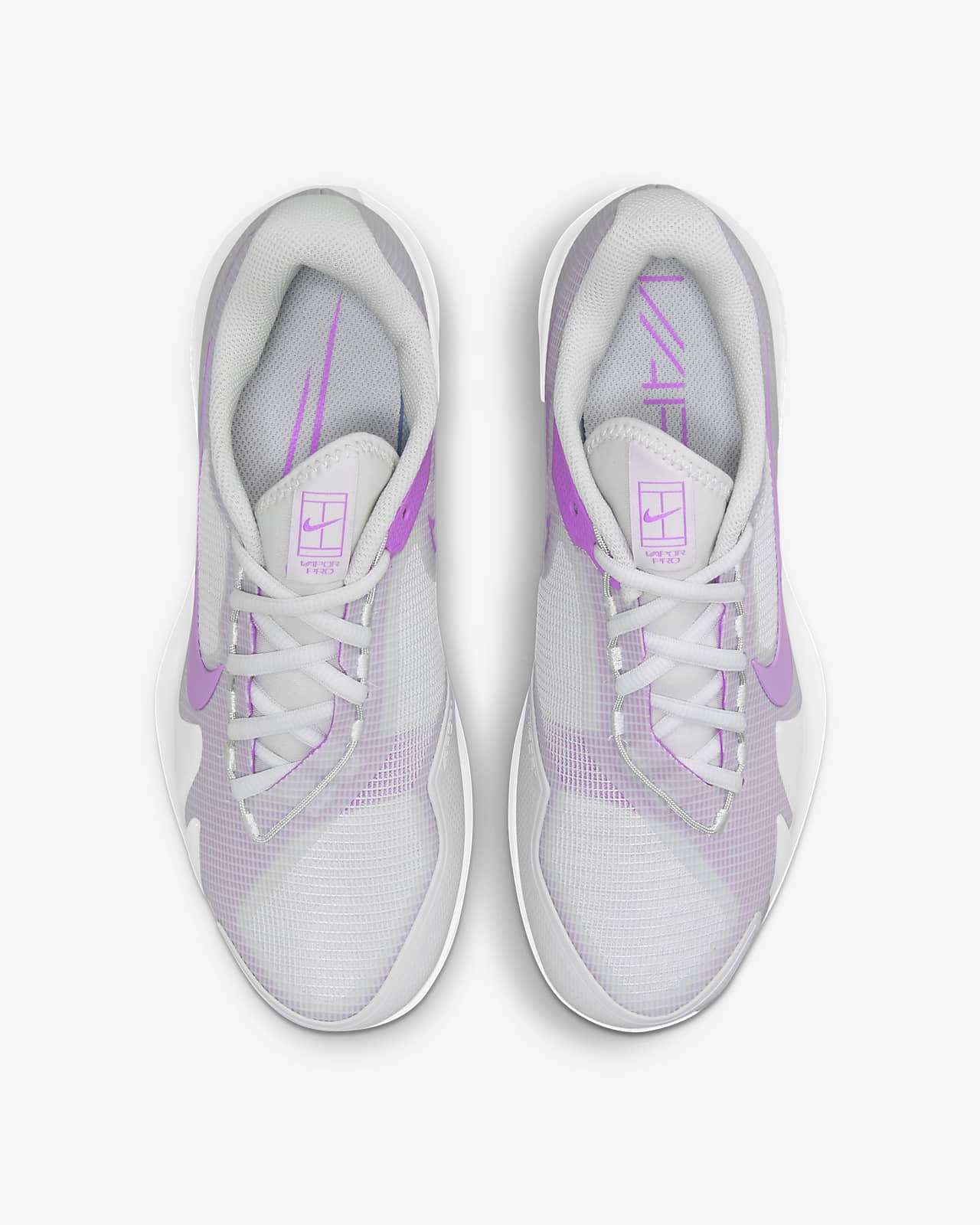 nike women's clay court tennis shoes