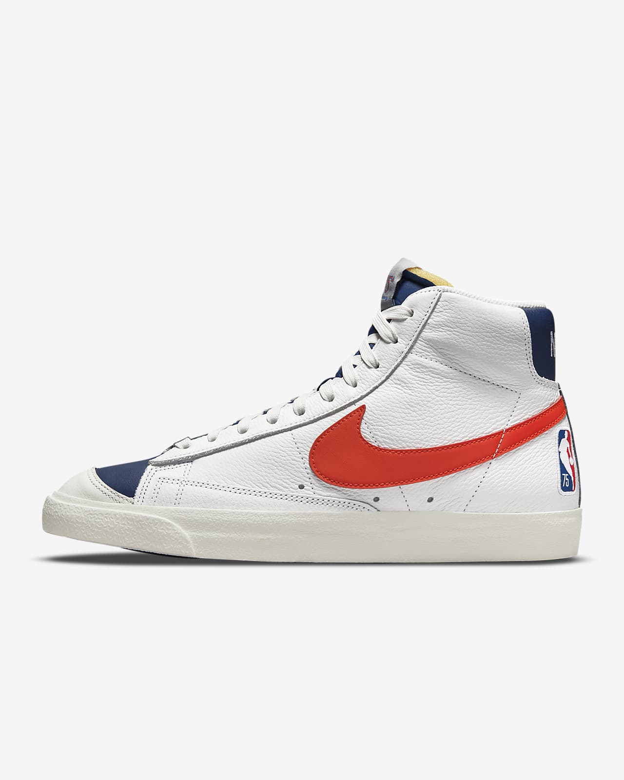 nike blazer mid 77 emb 男子运动鞋