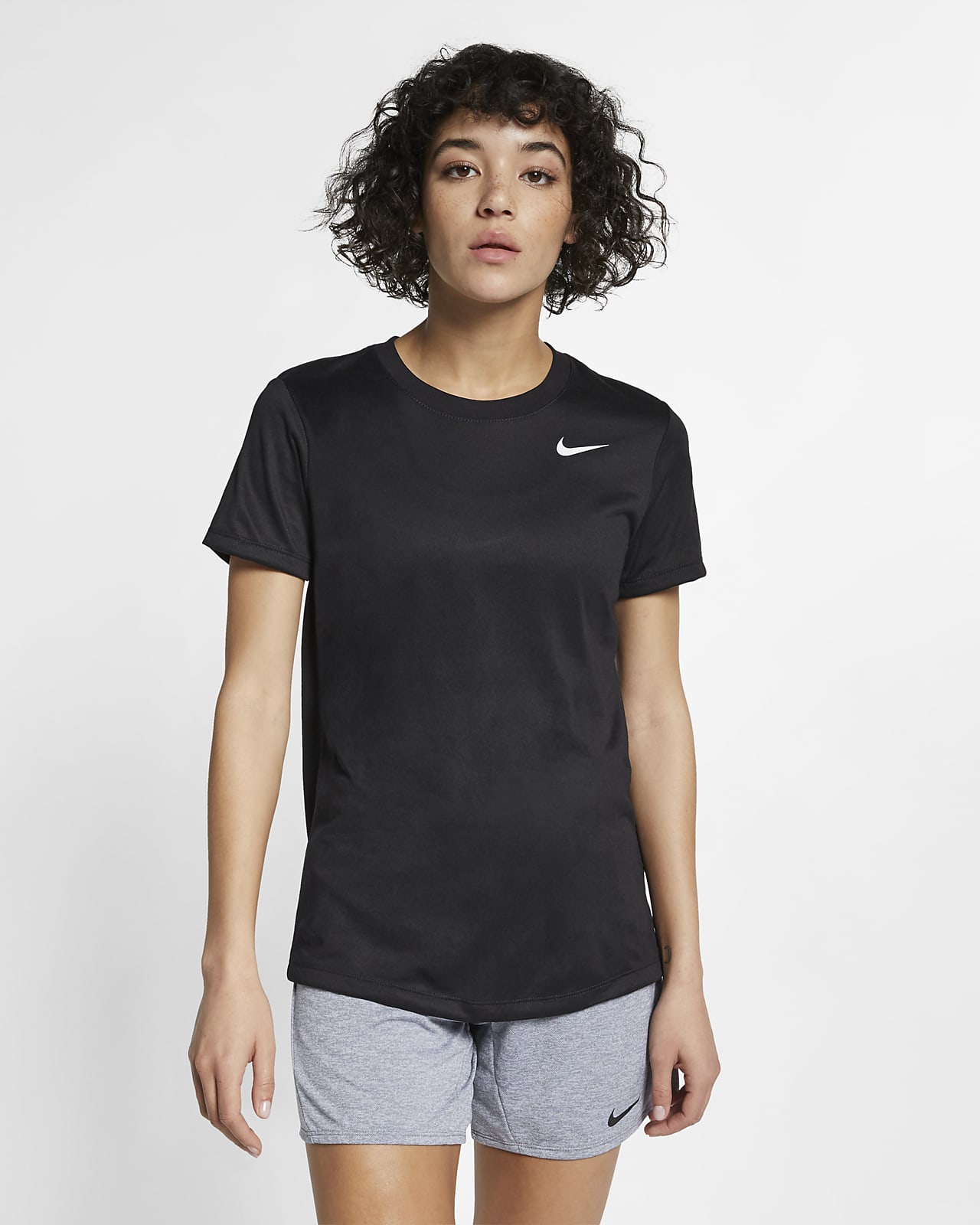 เสื้อยืดเทรนนิ่งผู้หญิง Nike Legend