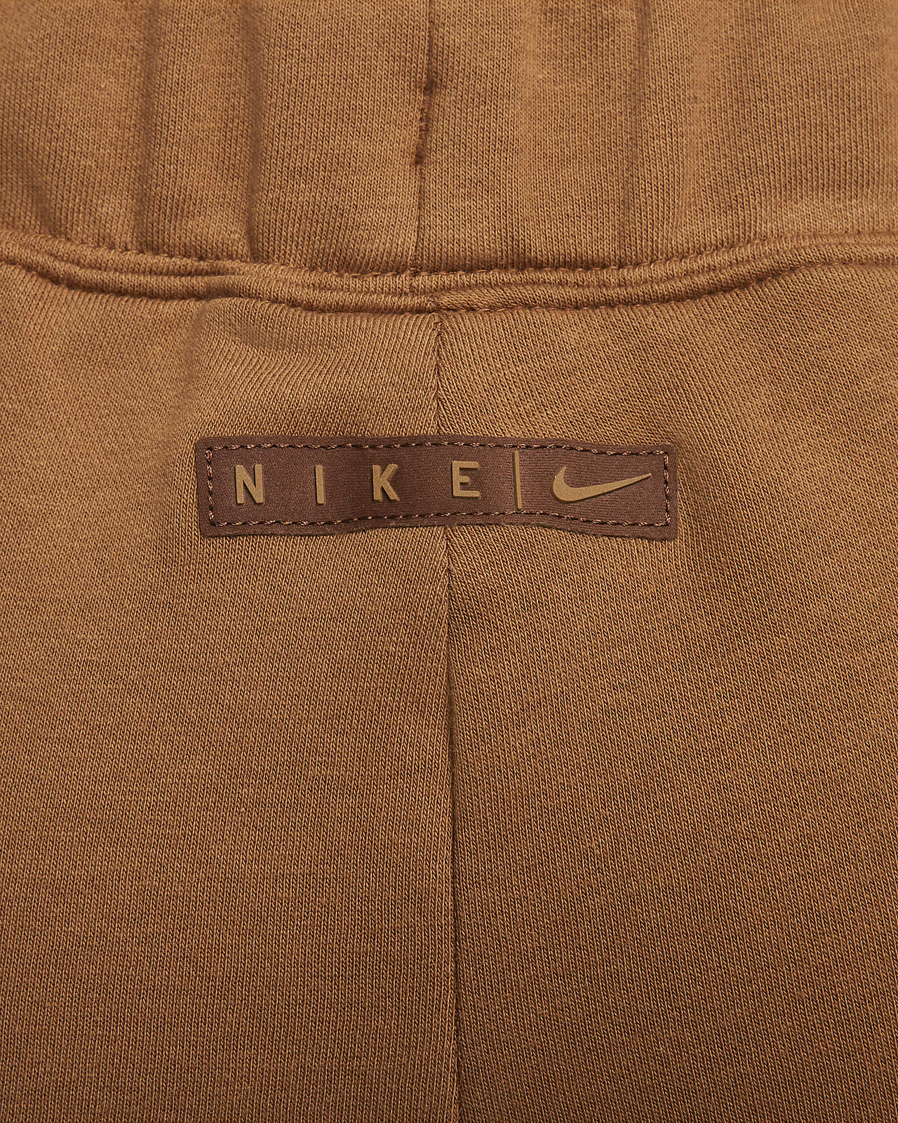Nike Sportswear Essential Women\'s Fleece Pants.