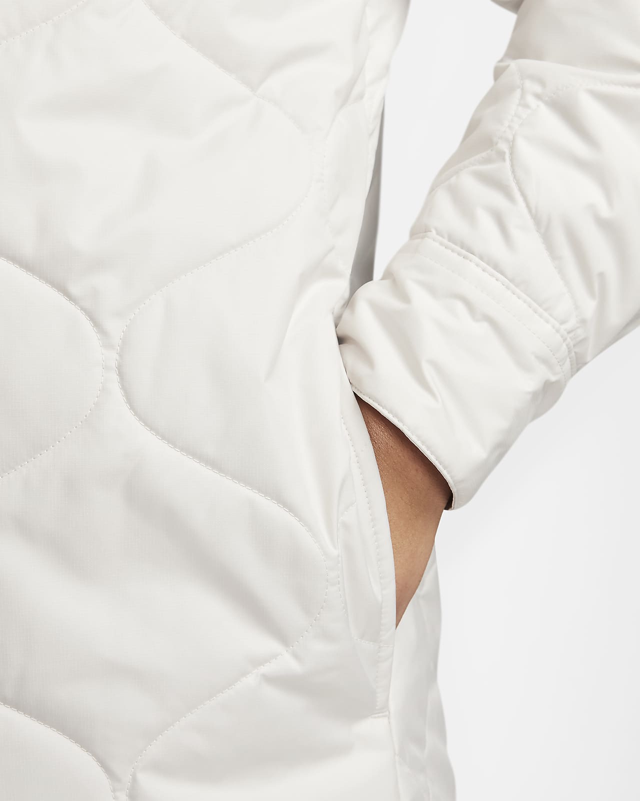 Nike Sportswear Essential Women's Quilted Trench.
