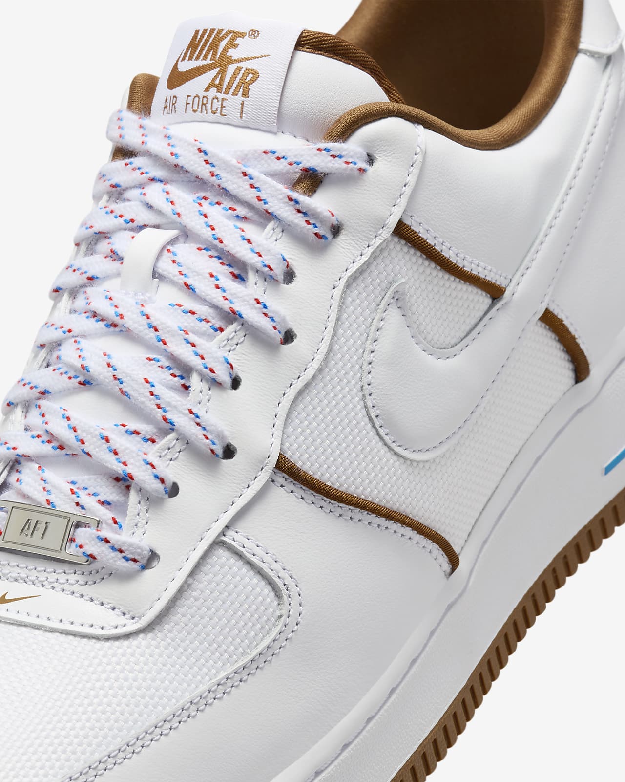 限定20％OFFNIKE AIR FORCE 1 \'07 LX ナイキ エアフォース 新品 靴