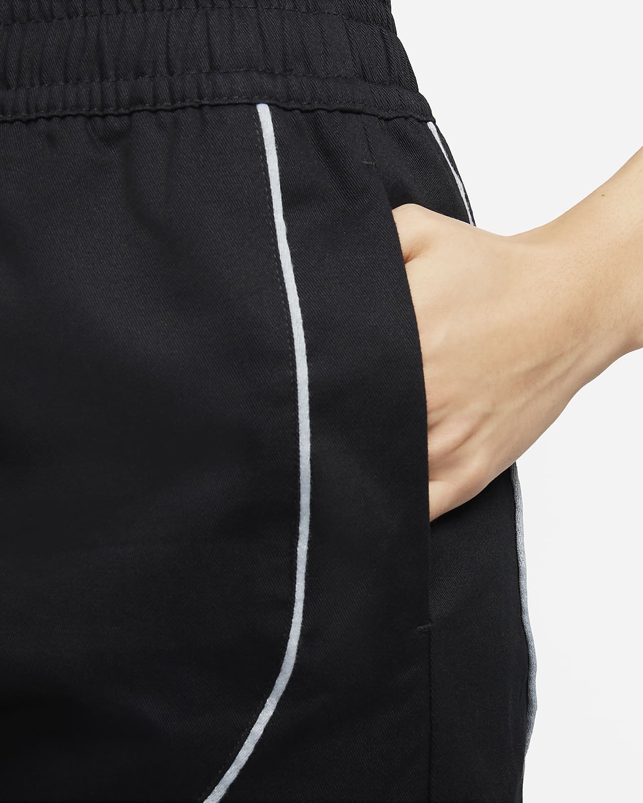 Nike Sportswear Women's High-Waisted Loose Woven Cargo Pants