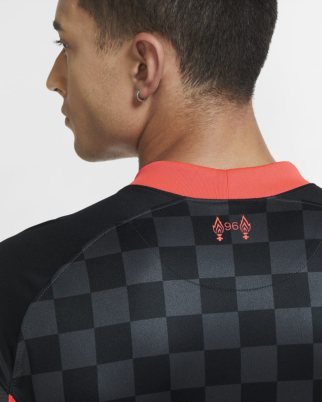 liverpool nike third