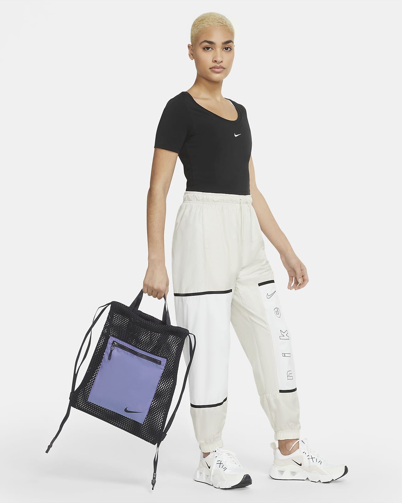 Nike sportswear tech outlet gymsack