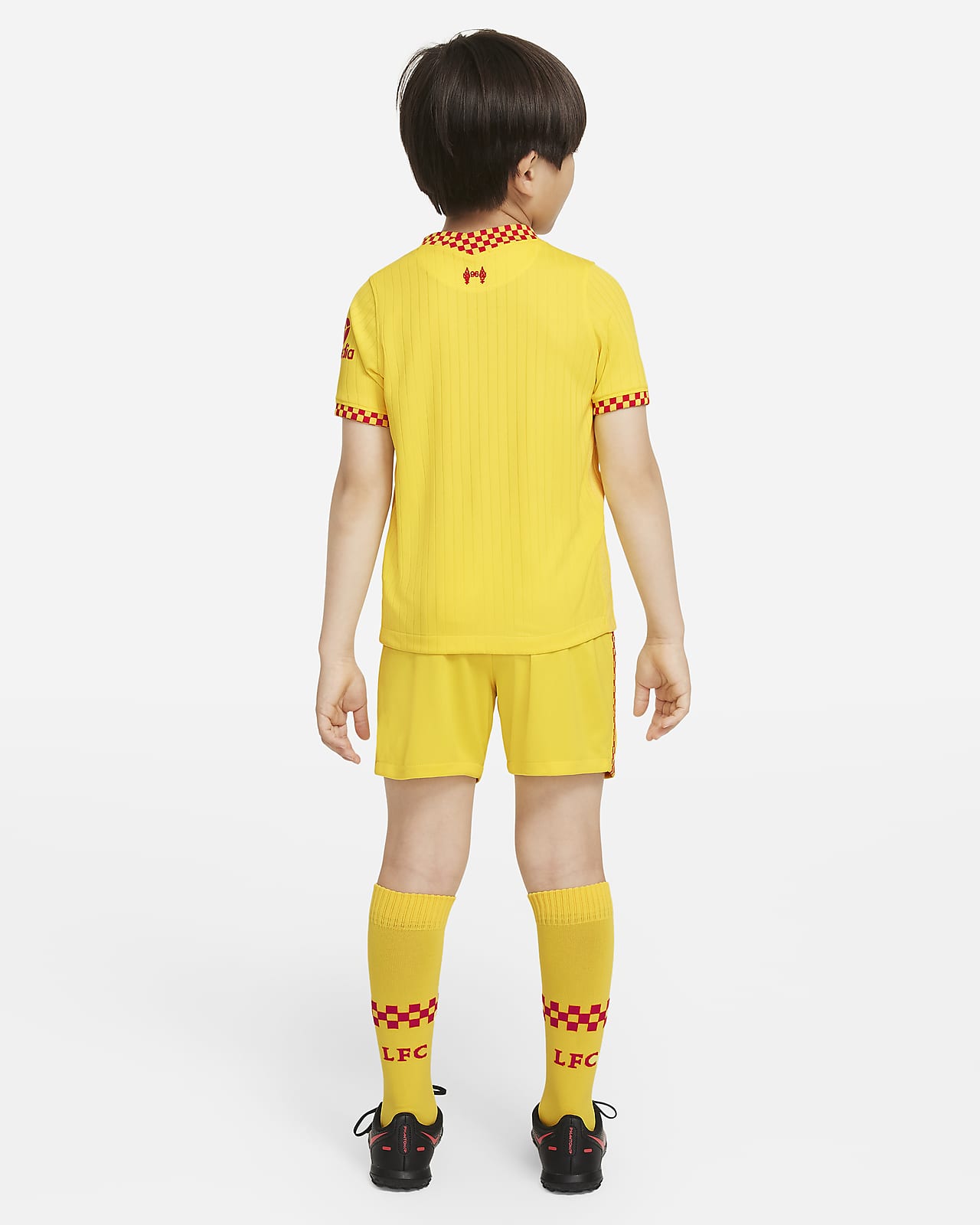 yellow nike kit