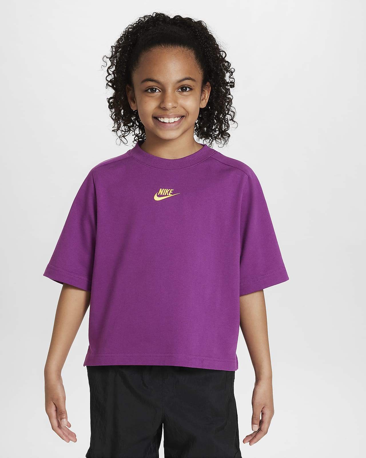 Nike Sportswear Big Kids' (Girls') Short-Sleeve Top