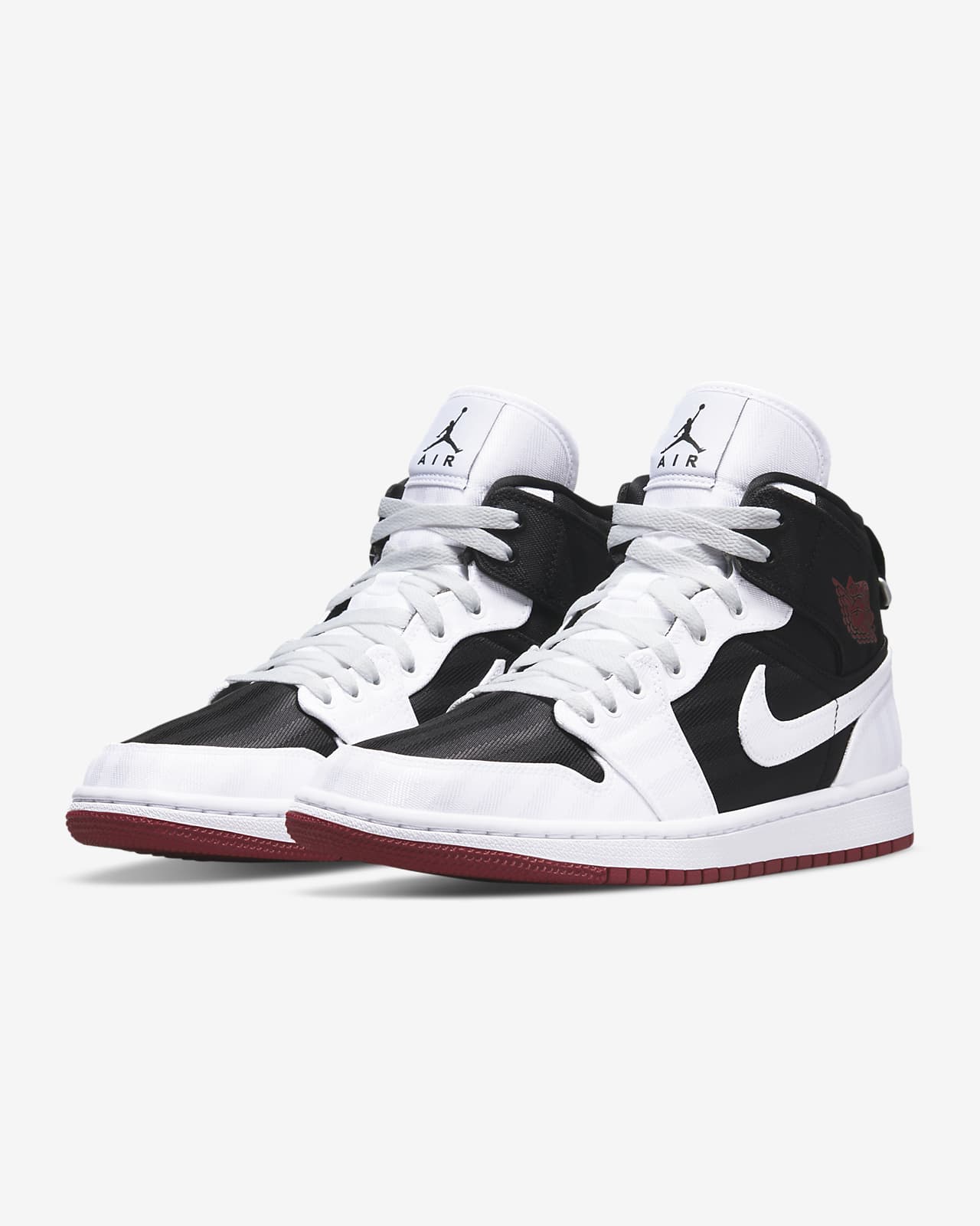 Air Jordan 1 Mid SE Utility Women's Shoes. Nike JP