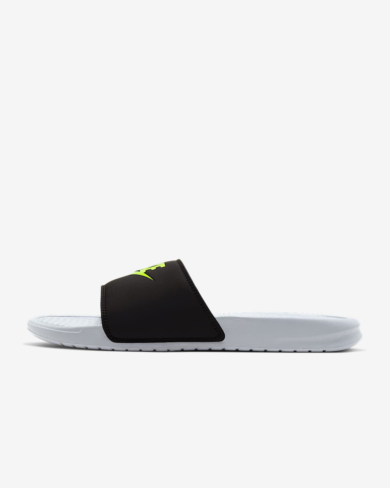 claquette nike benassi blanche