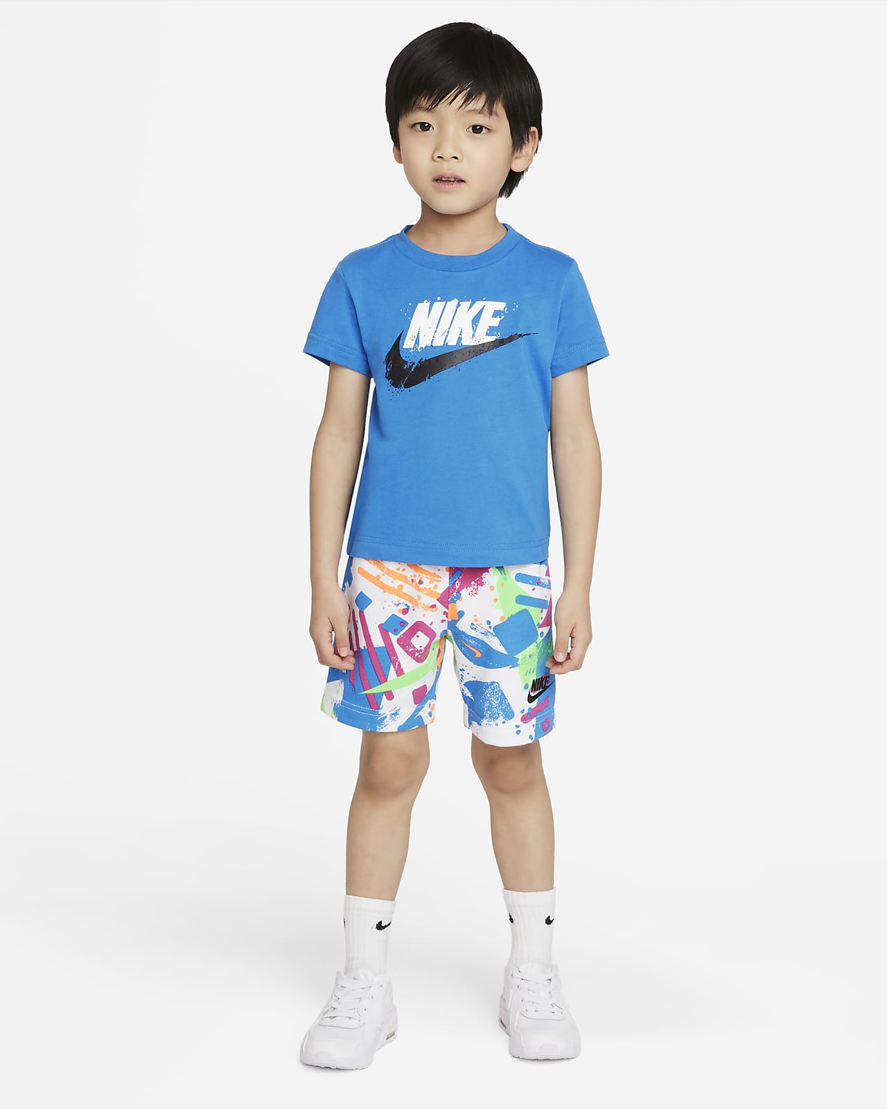 Agrarisch Portiek Oorzaak Nike Sportswear Toddler T-Shirt and Shorts Set. Nike.com