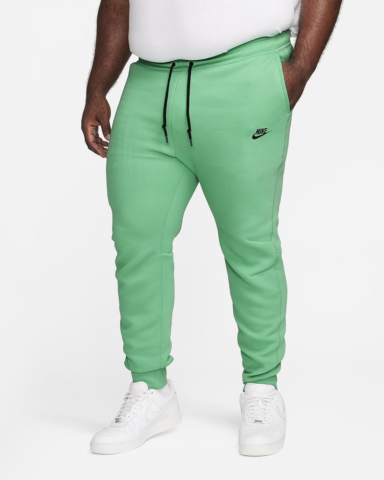 Pantalon de jogging Nike Sportswear Tech Fleece pour homme. Nike LU
