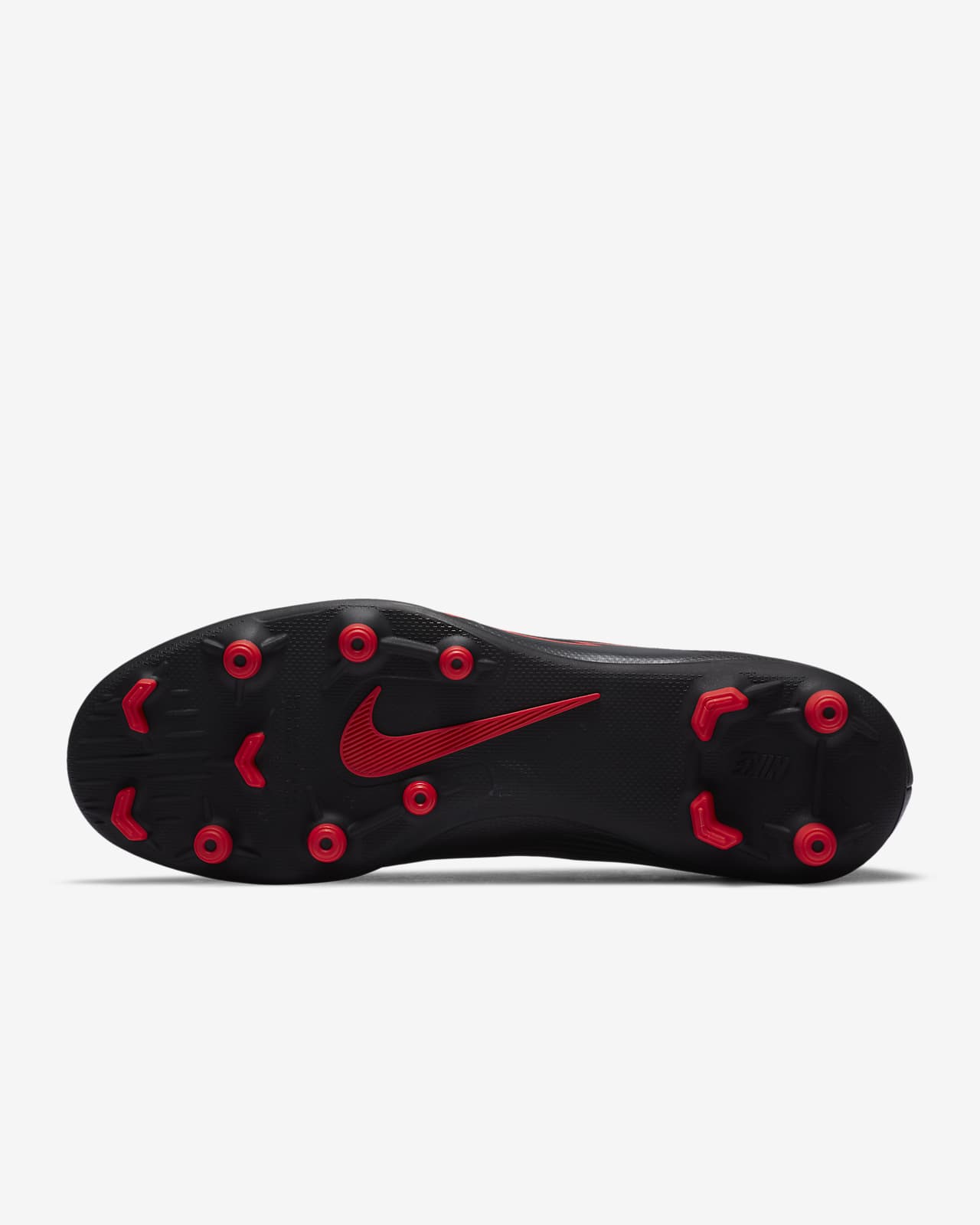 Nike Mercurial Vapor 13 Club MG fotballsko til flere Nike Tiempo Legend 8 Club MG fotballsko for flere underlag