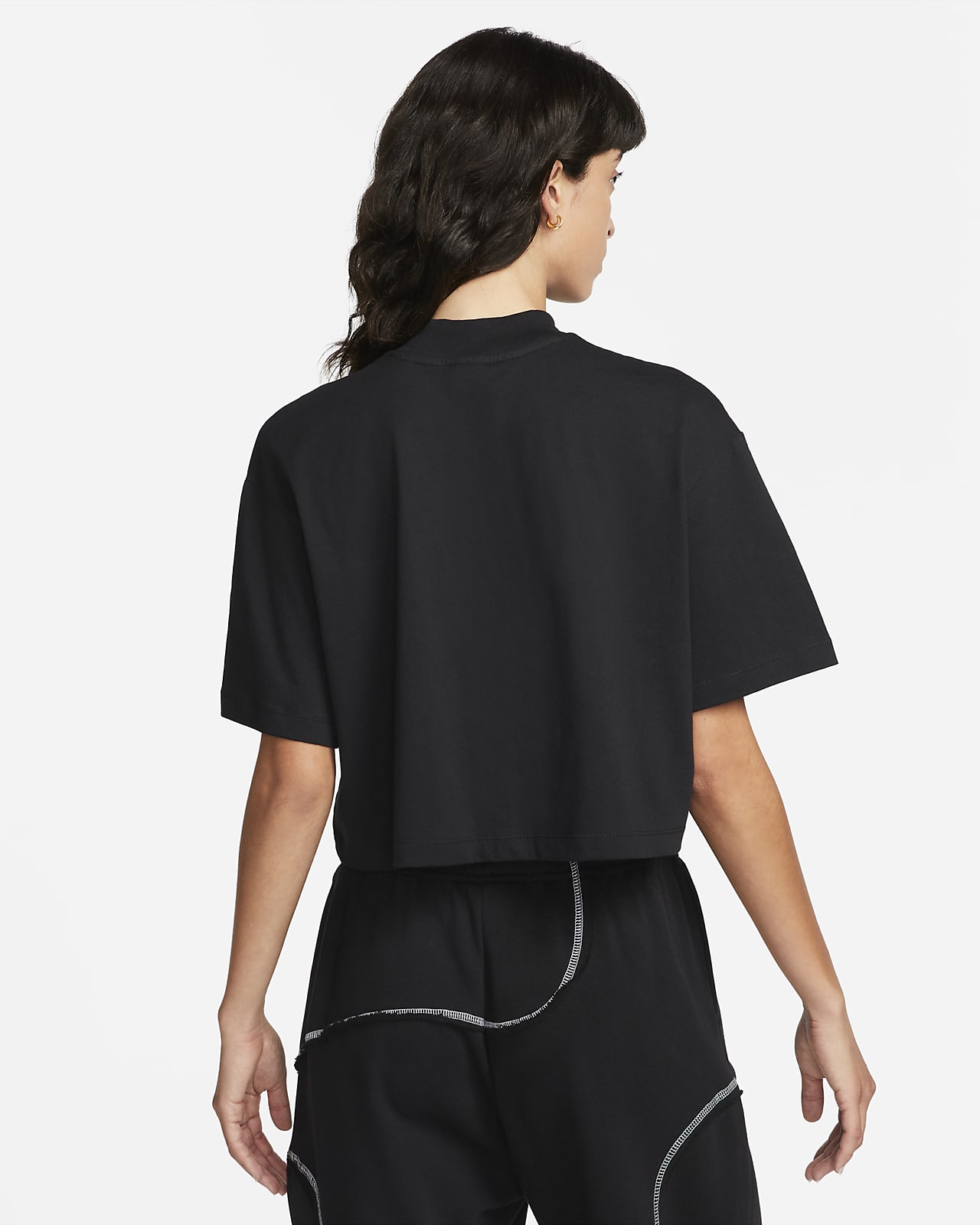 Nike Sportswear Essential Women's Boxy Mock-Neck Top. Nike GB