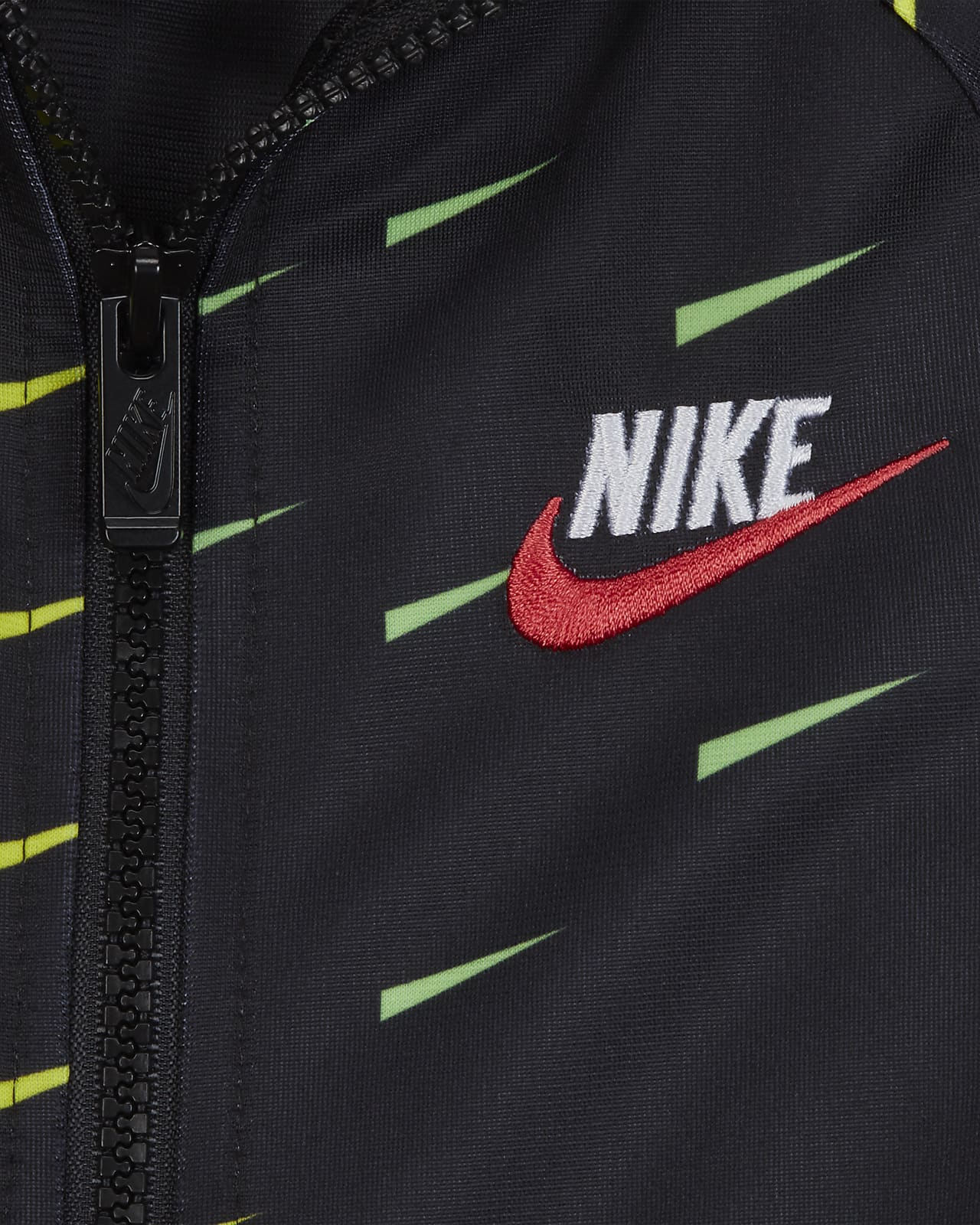 younger boys nike tracksuit