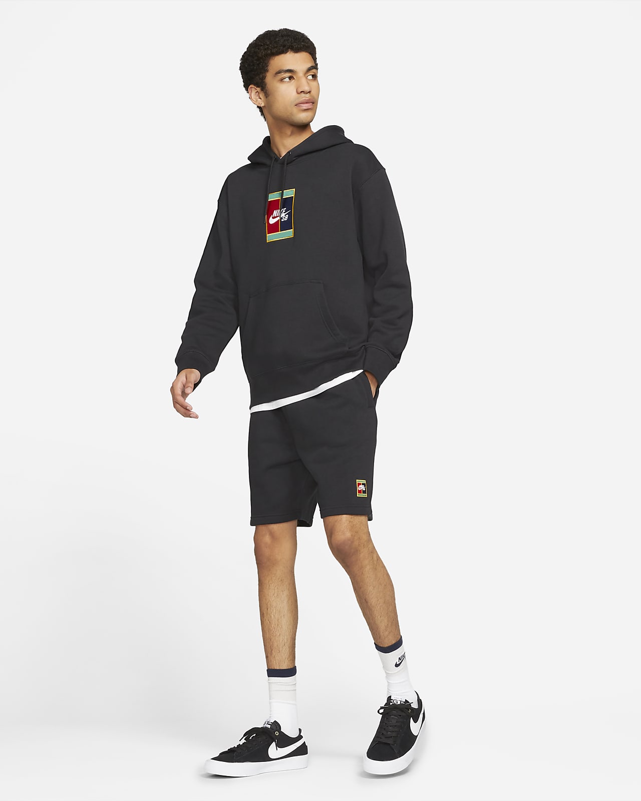 Nike SB SkateboardShorts aus Fleece mit Grafik. Nike LU