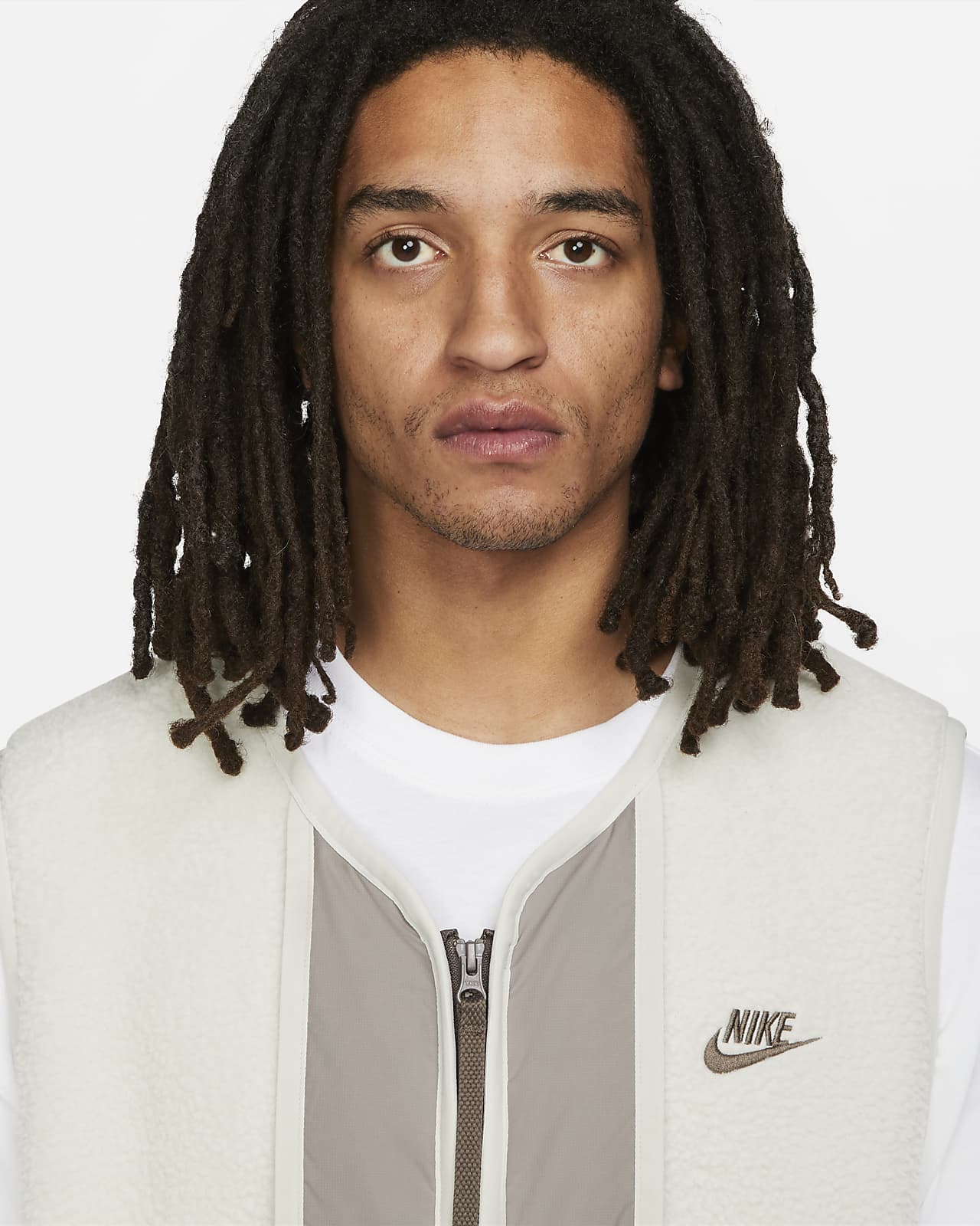 Chaleco grueso de tejido Fleece para hombre Nike Sportswear Sport  Essentials+. Nike.com