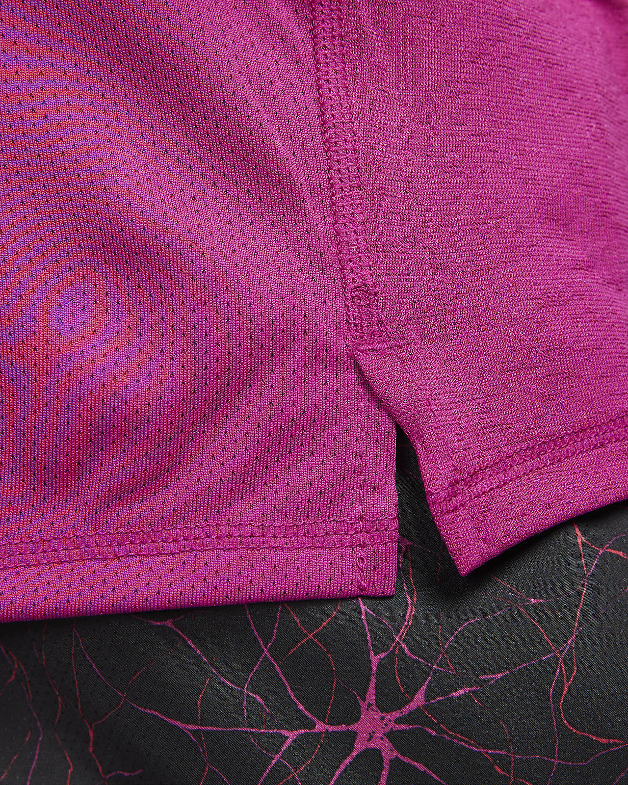 nike dry miler running top