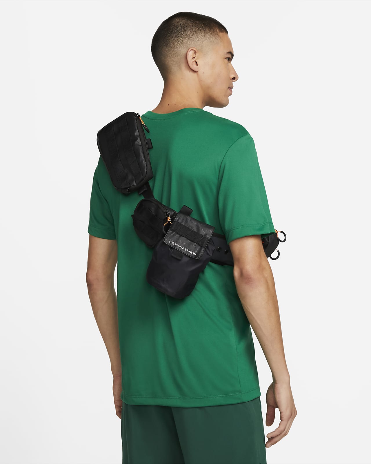Nike Storm-FIT ADV Utility Power Fanny Pack (5L).