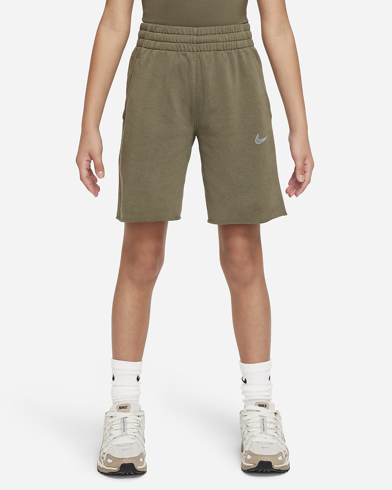 กางเกงขาสั้นผ้าฟลีซ Dri-FIT เด็กโต Nike Sportswear (หญิง)