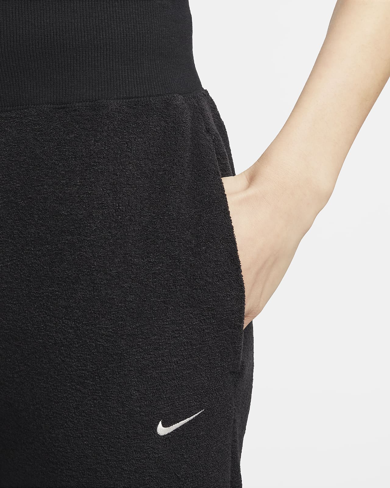 Nike Sportswear Phoenix Plush Women's High-Waisted Wide-Leg Cosy Fleece  Trousers. Nike IN