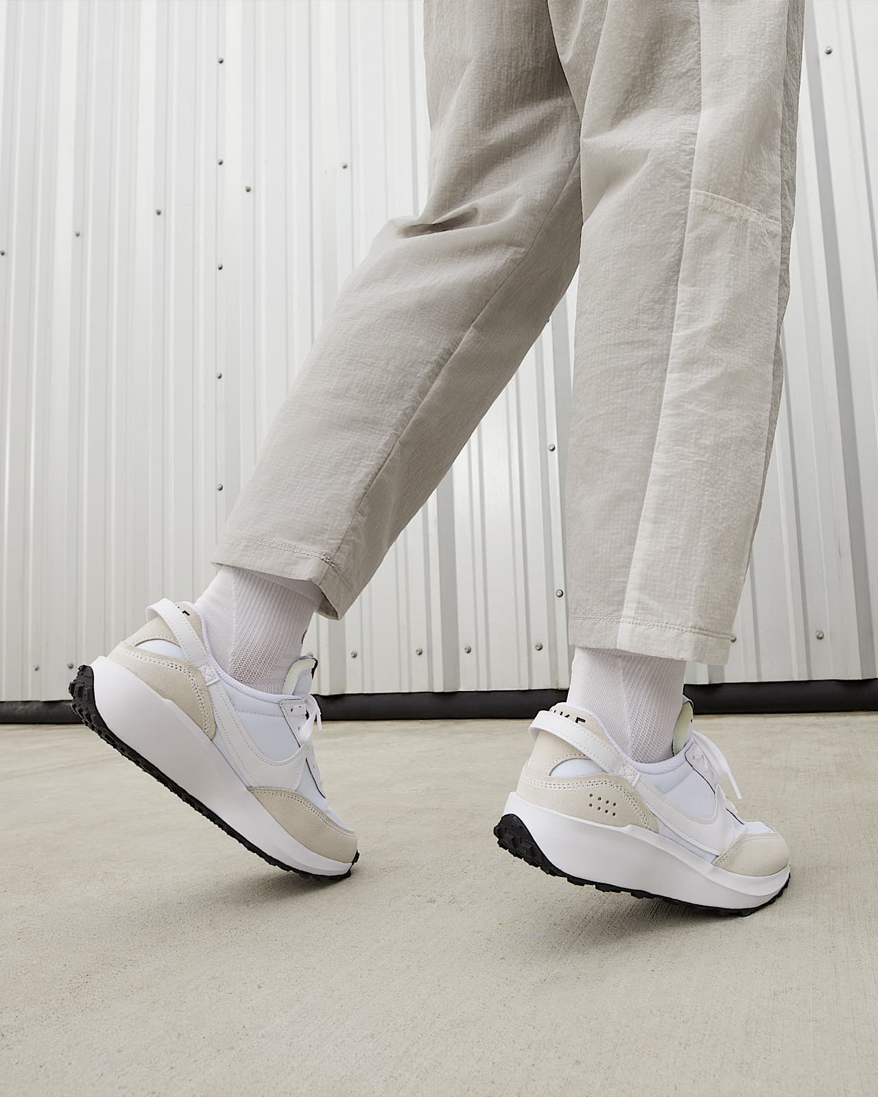 Nike Waffle Debut Women's Shoes. Nike IN