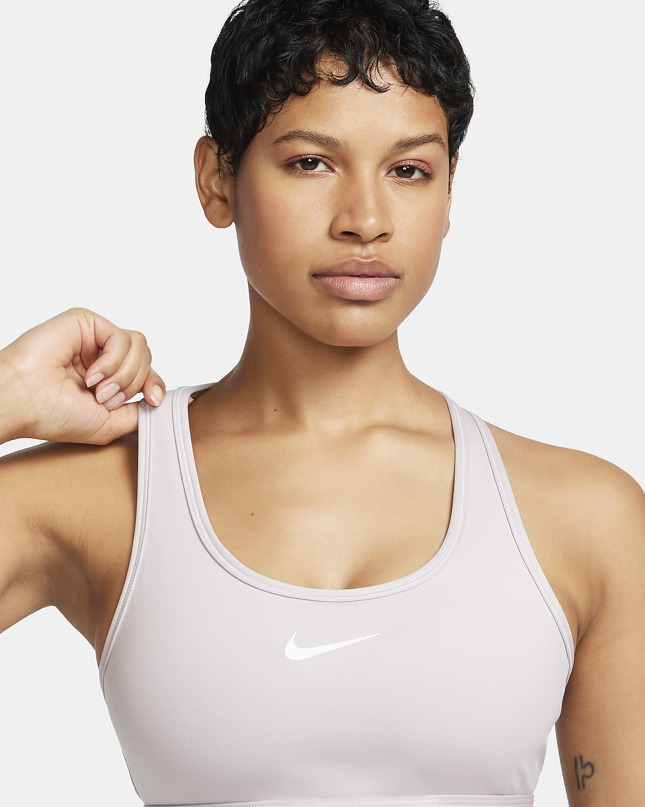 Nike Swoosh Medium-Support Women's Padded Sports Bra. Nike CZ