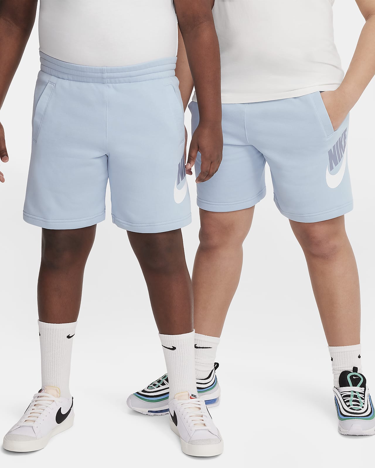 Shorts Nike Sportswear Club Fleece i sweatshirttyg för ungdom (utökade storlekar)