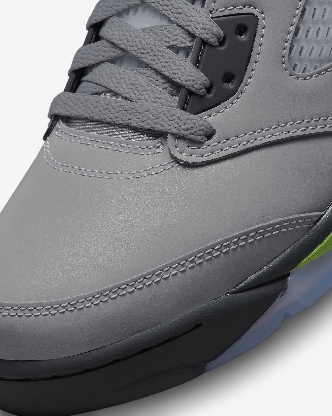 Air Jordan 5 Retro 'Green Bean' Men's Shoes. Nike VN