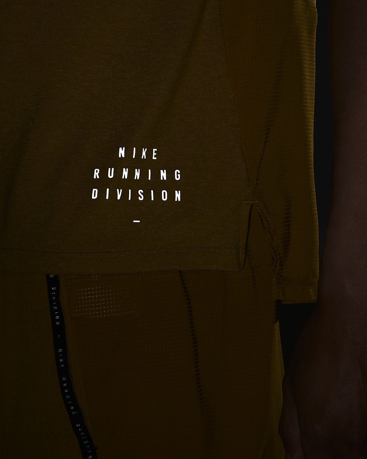 Nike公式 ナイキ テックニット ウルトラ ラン ディビジョン メンズ ショートスリーブ ランニングトップ オンラインストア 通販サイト