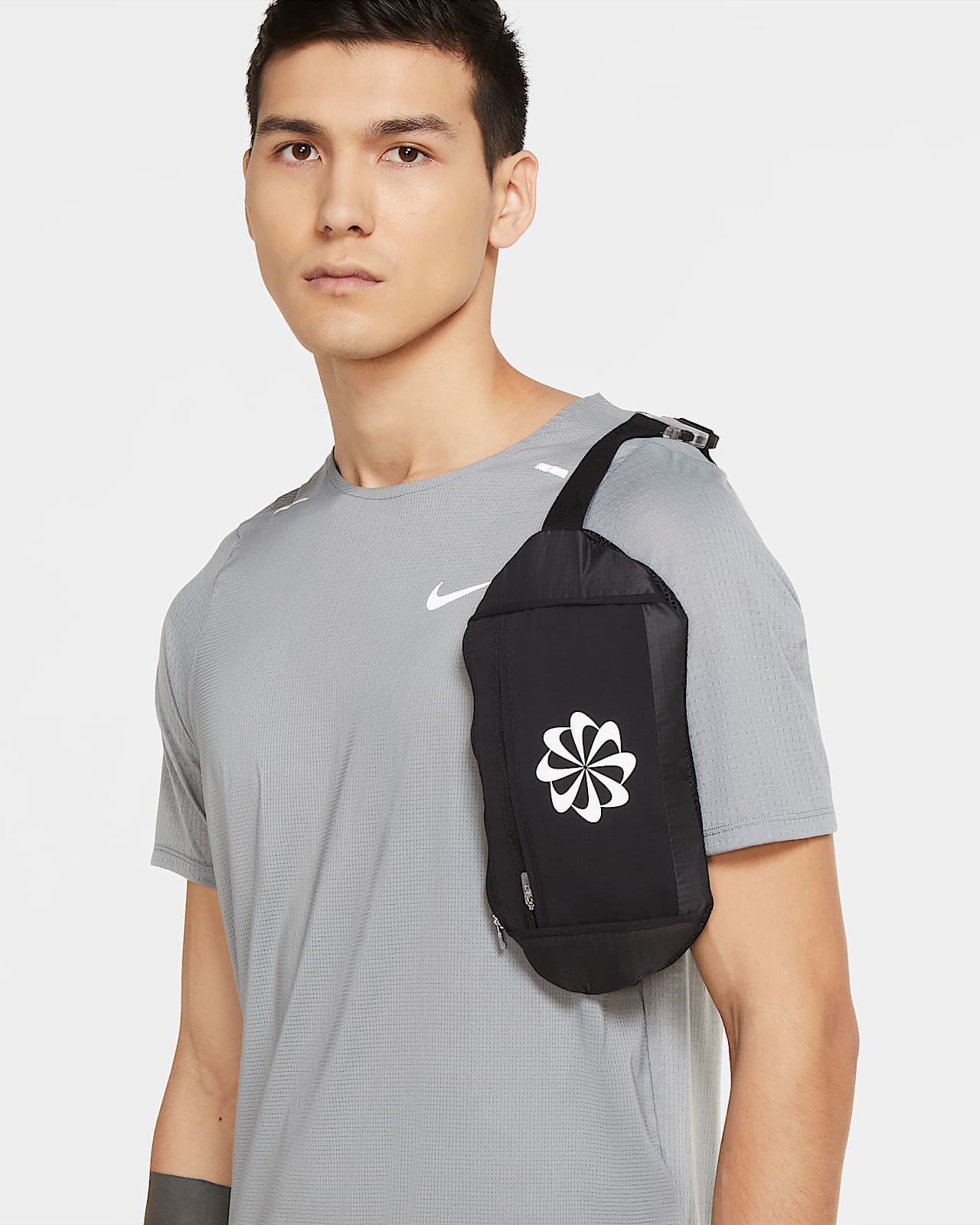 large nike fanny pack