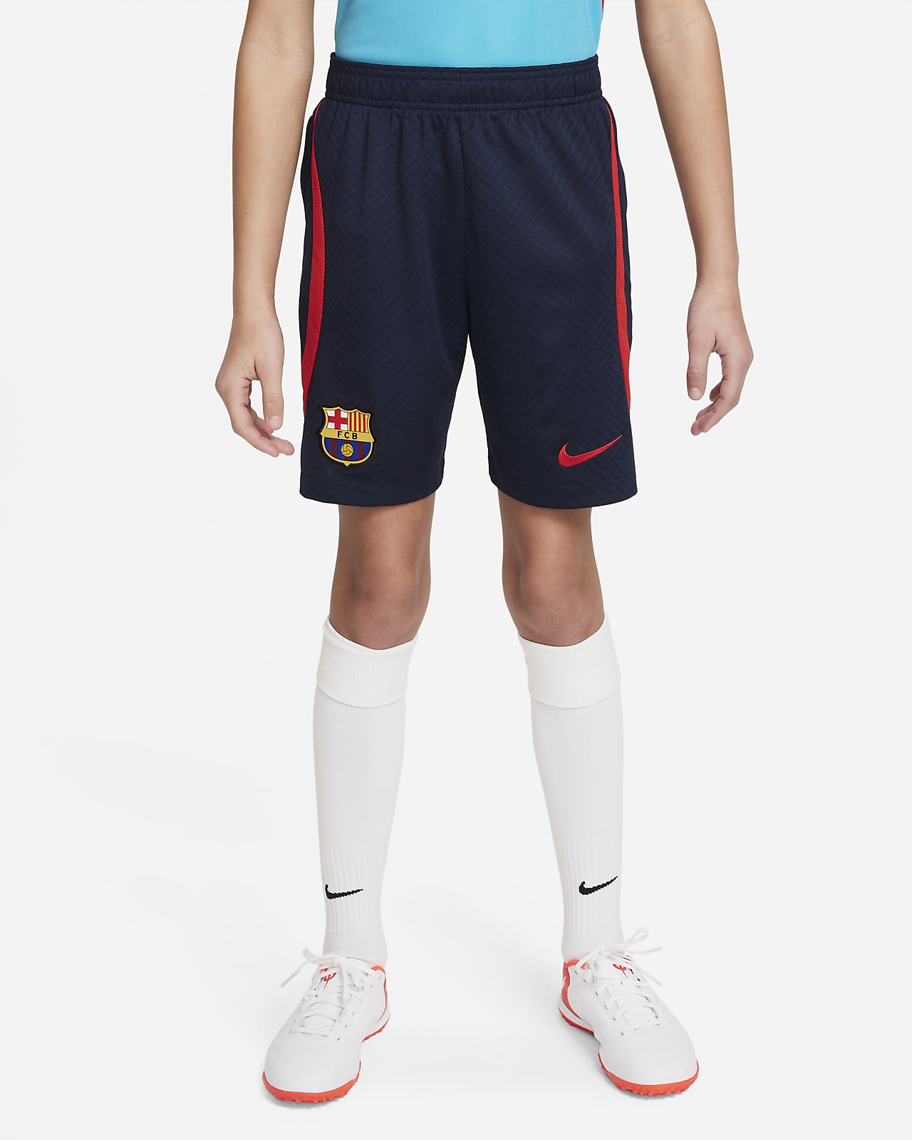 tomar Vibrar Mal uso Shorts de fútbol Nike Dri-FIT para niños talla grande FC Barcelona Strike.  Nike.com
