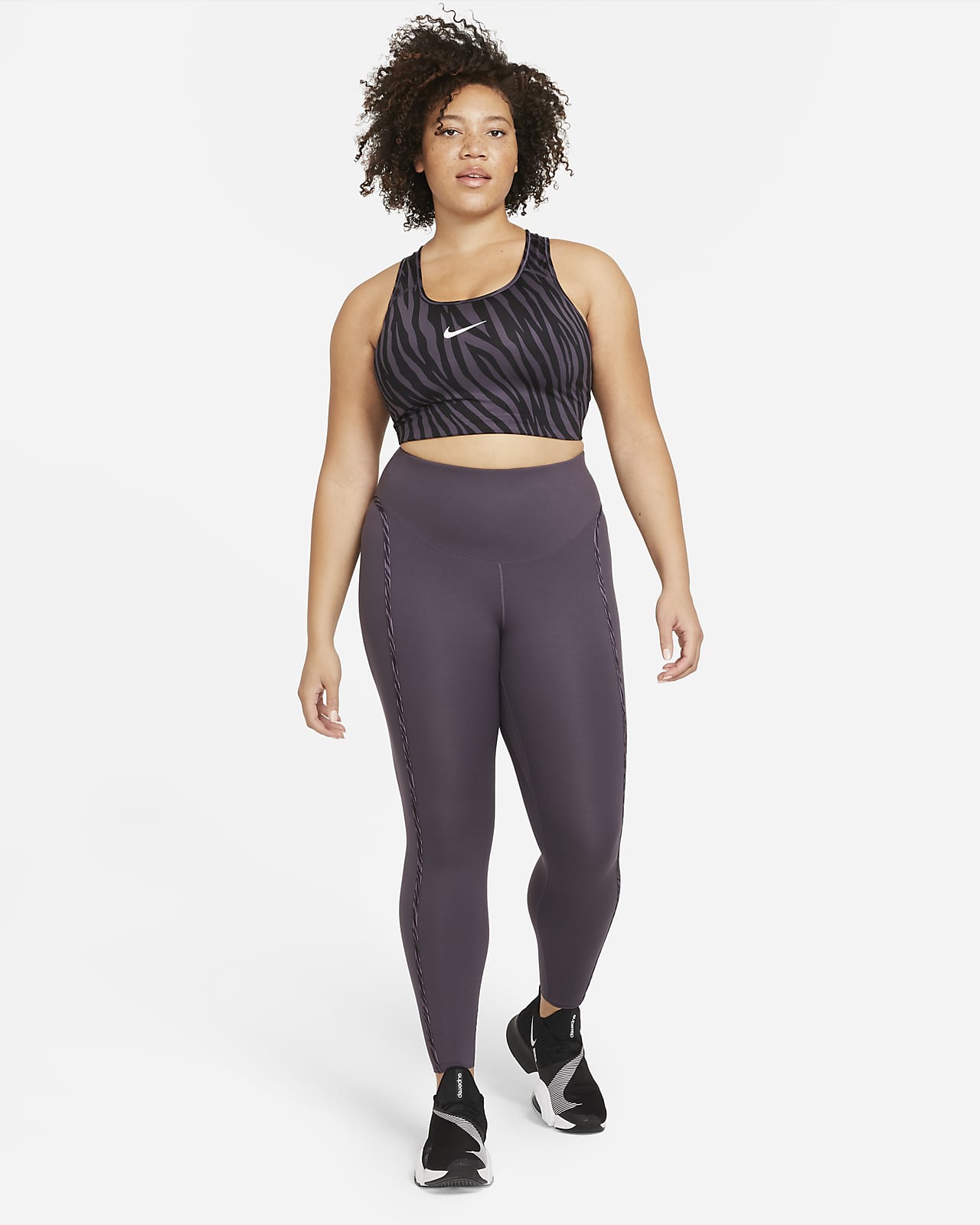 Nike sports bra and matching shorts Clearance
