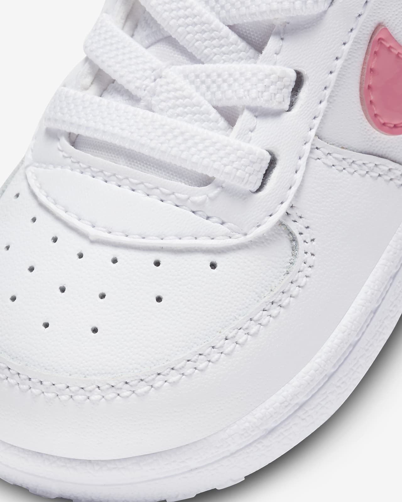chausson nike bebe