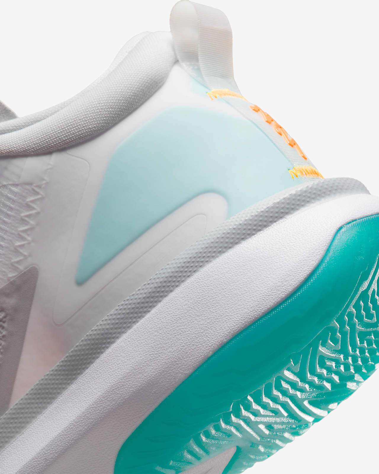 Tenis para Básquetbol Jordan Zion 1 GS de Niño | Innovasport