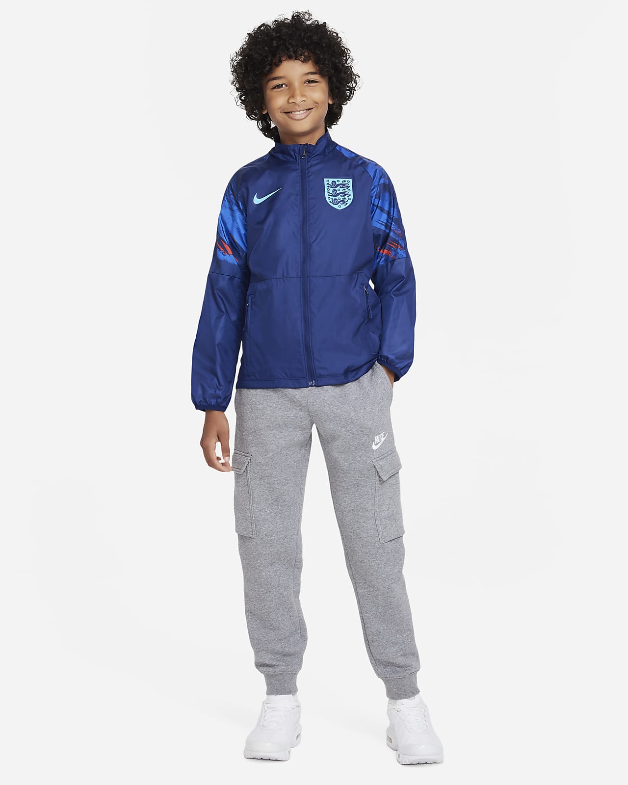 England Repel Academy AWF Older Kids' Football Jacket. Nike LU