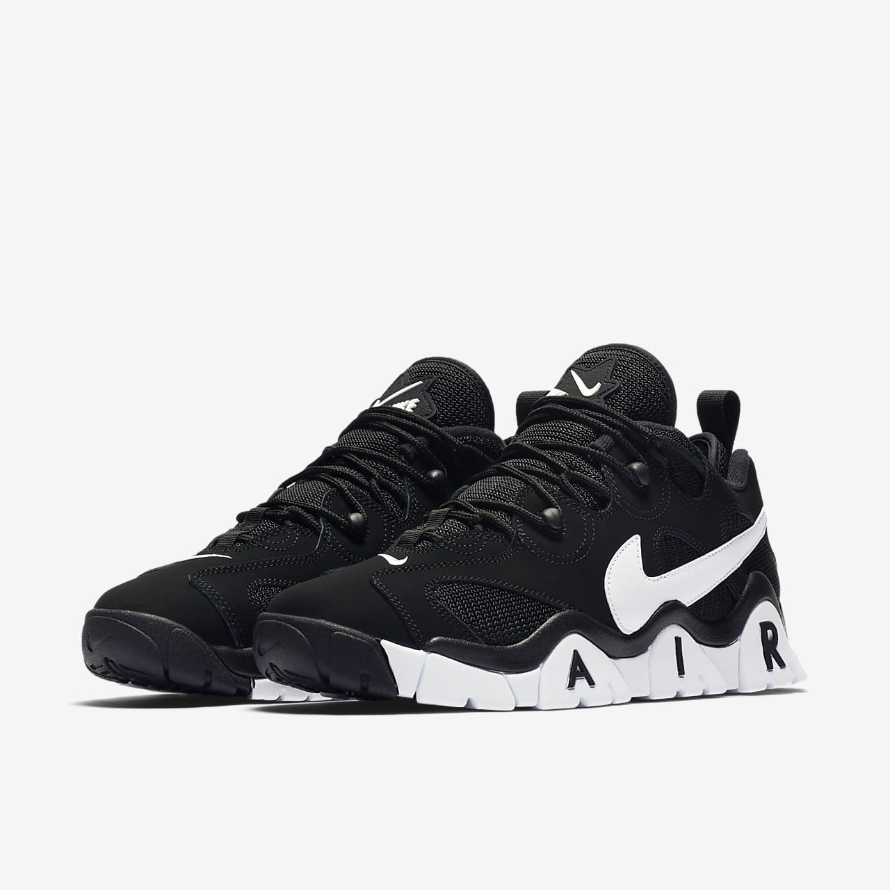 nike air barrage low training shoes