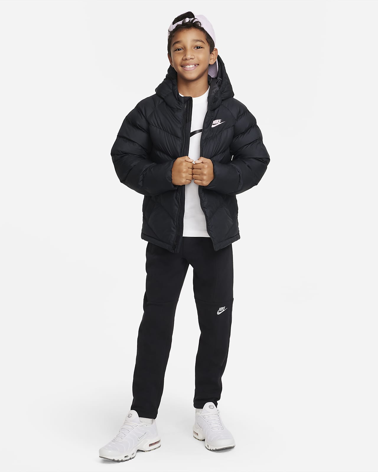 Nike Sportswear Older Kids' Synthetic-Fill Hooded Jacket. Nike LU