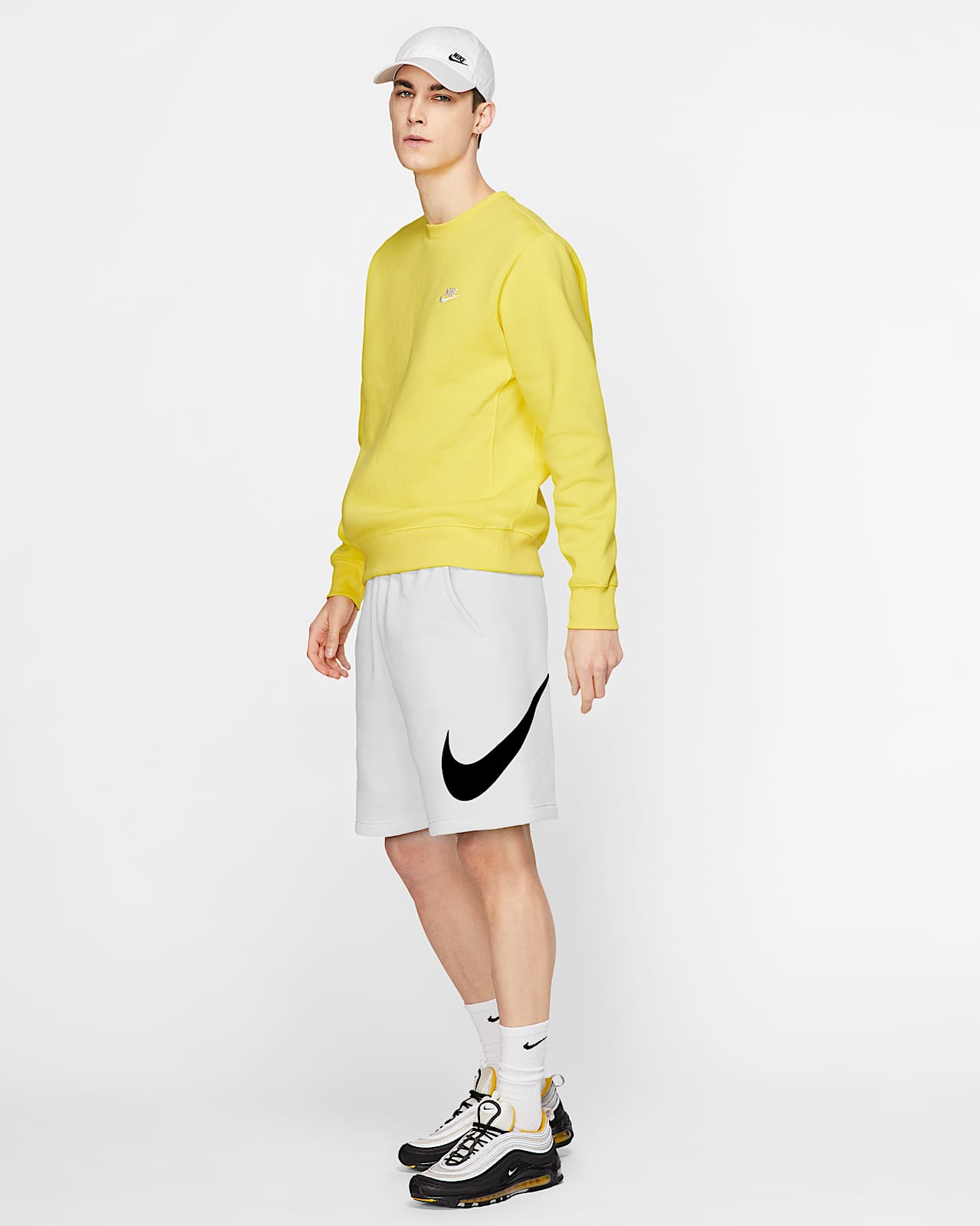 Pantalon hotsell corto nike