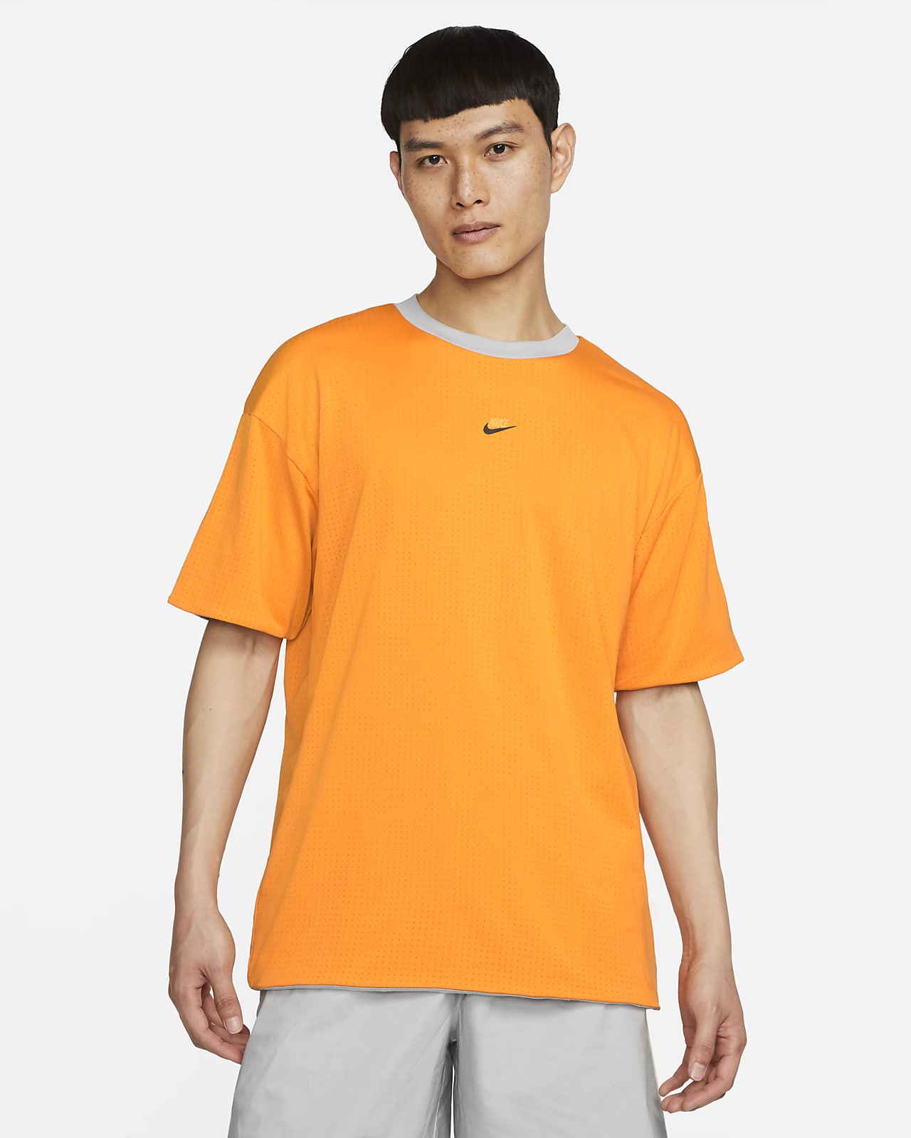 Nike Sportswear Style Essentials Men's Reversible ShortSleeve Top. Nike GB