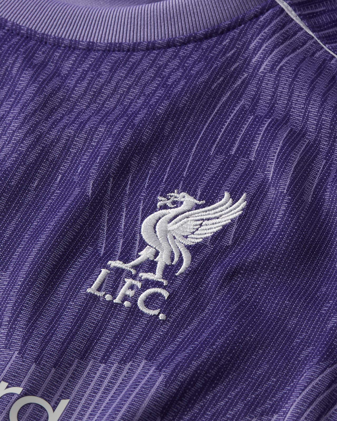 Conjunto de três peças Nike do terceiro equipamento Liverpool FC 2023/24  para bebé. Nike PT