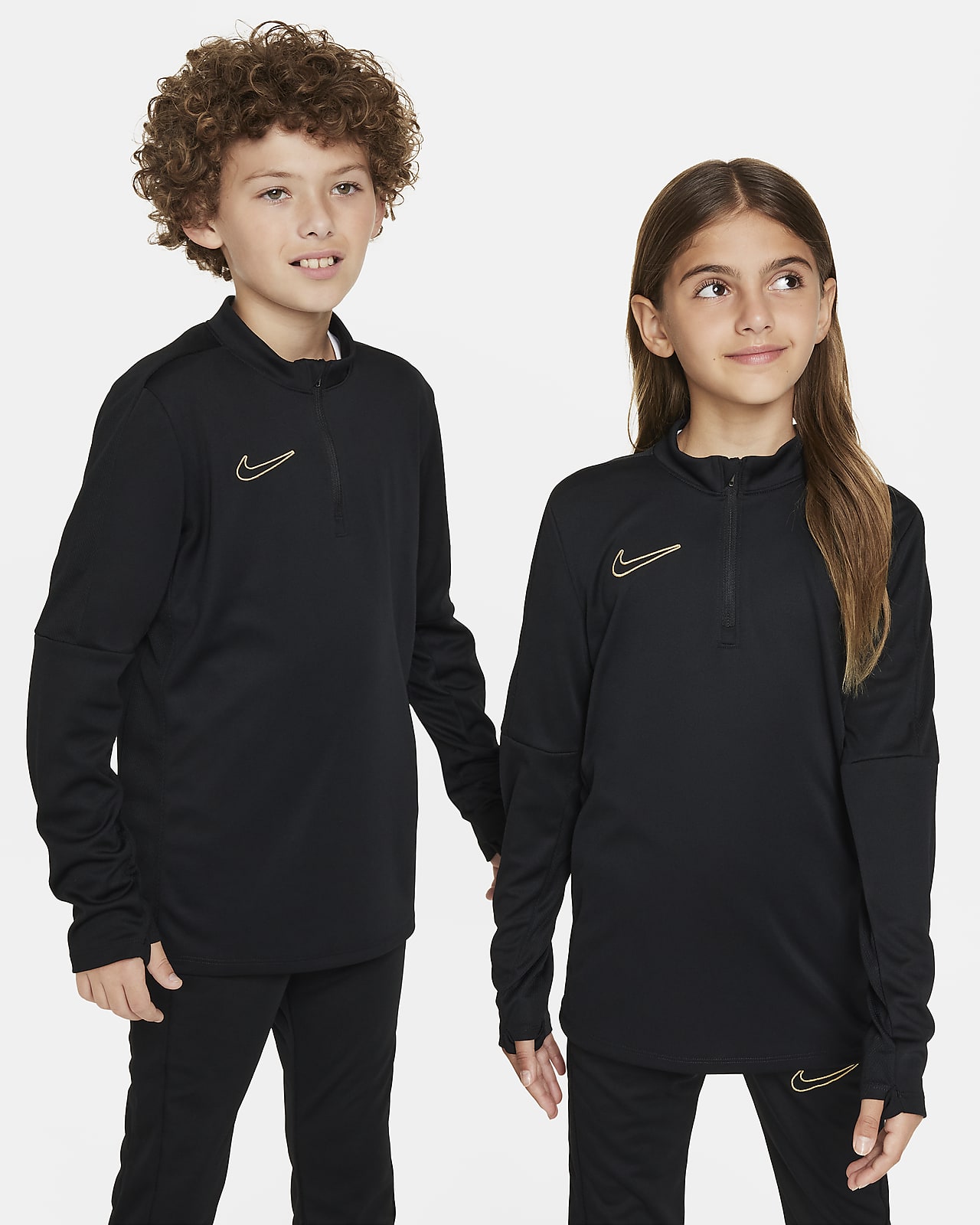 Nike Dri-FIT Academy23-fodboldtræningstrøje til større børn