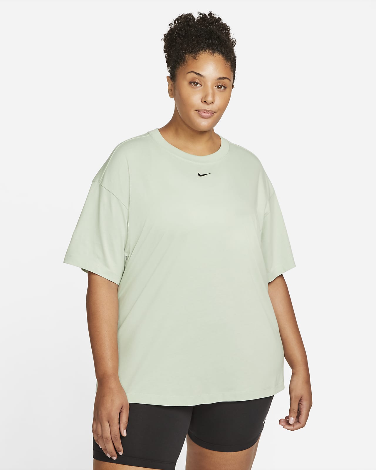 Nike Sportswear Essential Women's Oversized Short-Sleeve Top (Plus Size)