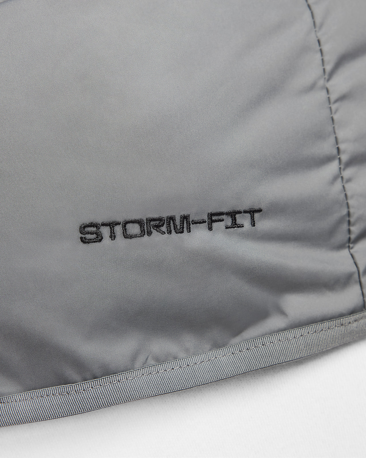 Veste sans manches isolante Nike Storm-FIT Windrunner pour homme